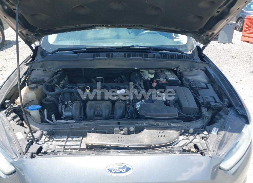 Photo 10 of 2013 Ford Fusion SE (VIN 3FA6P0H73DR299082)