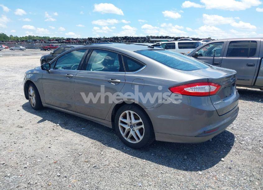 Photo 3 of 2013 Ford Fusion SE (VIN 3FA6P0H73DR299082)