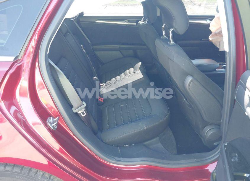 Photo 8 of 2013 Ford Fusion SE (VIN 3FA6P0H73DR301641)