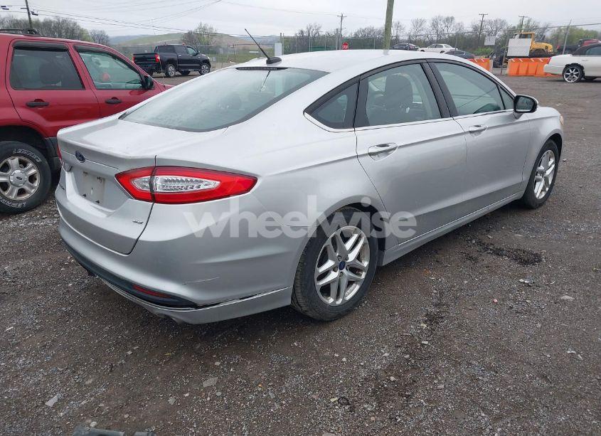 Photo 4 of 2013 Ford Fusion SE (VIN 3FA6P0H73DR305284)