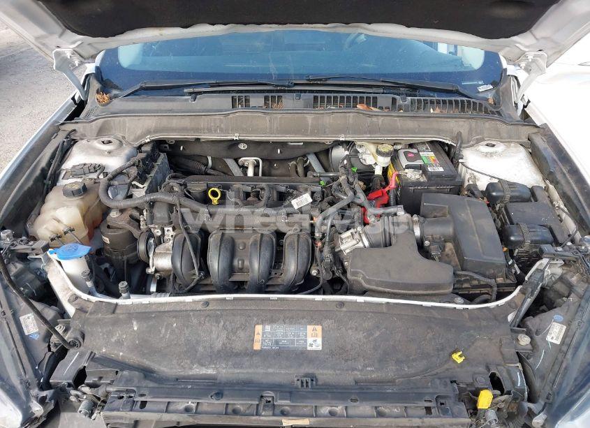 Photo 10 of 2013 Ford Fusion SE (VIN 3FA6P0H73DR315670)