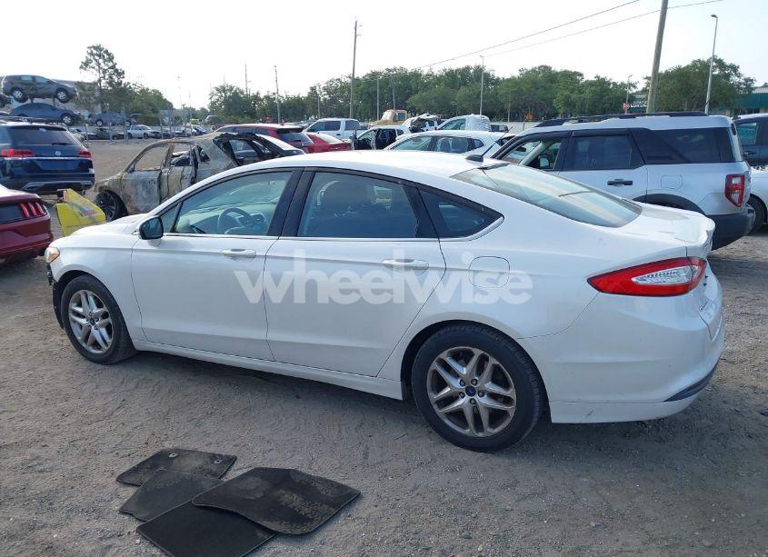 Photo 15 of 2013 Ford Fusion SE (VIN 3FA6P0H73DR315670)