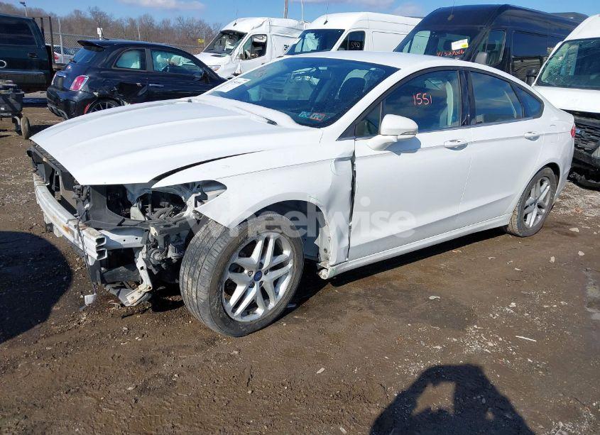 Photo 2 of 2013 Ford Fusion SE (VIN 3FA6P0H73DR336275)
