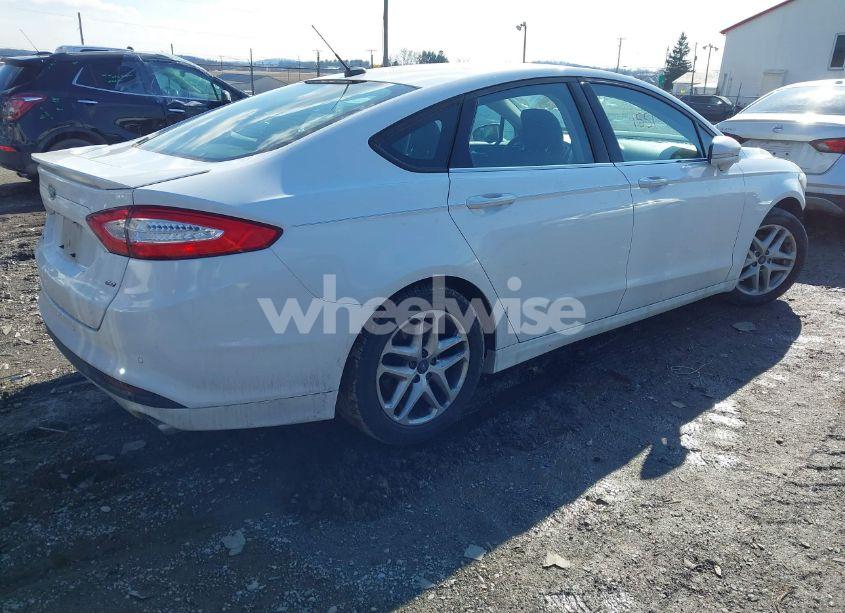 Photo 4 of 2013 Ford Fusion SE (VIN 3FA6P0H73DR336275)