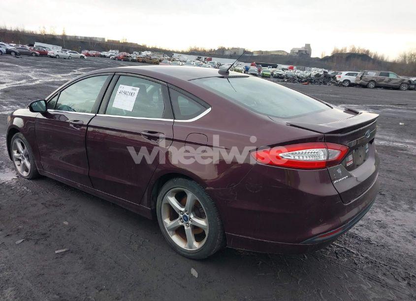 Photo 3 of 2013 Ford Fusion SE (VIN 3FA6P0H73DR336552)