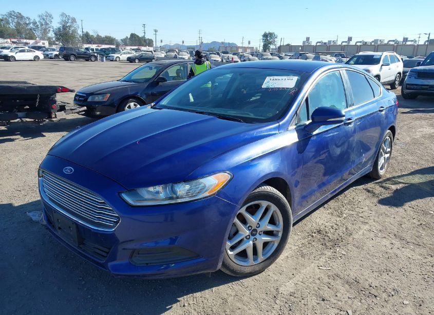 Photo 2 of 2013 Ford Fusion SE (VIN 3FA6P0H73DR344358)