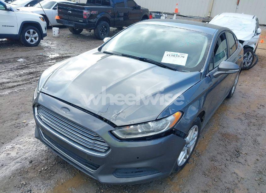Photo 6 of 2013 Ford Fusion SE (VIN 3FA6P0H73DR365095)