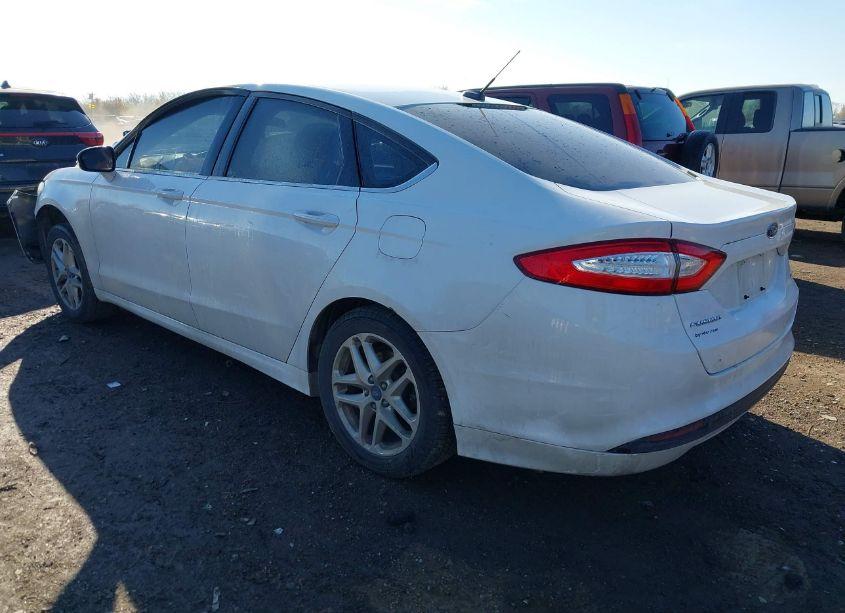 Photo 3 of 2014 Ford Fusion SE (VIN 3FA6P0H73ER105071)