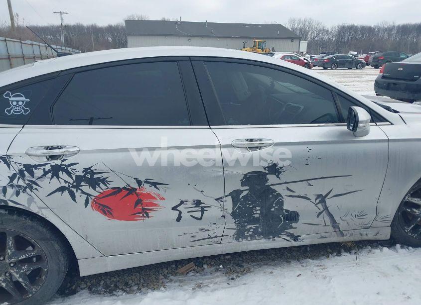 Photo 13 of 2014 Ford Fusion SE (VIN 3FA6P0H73ER118774)