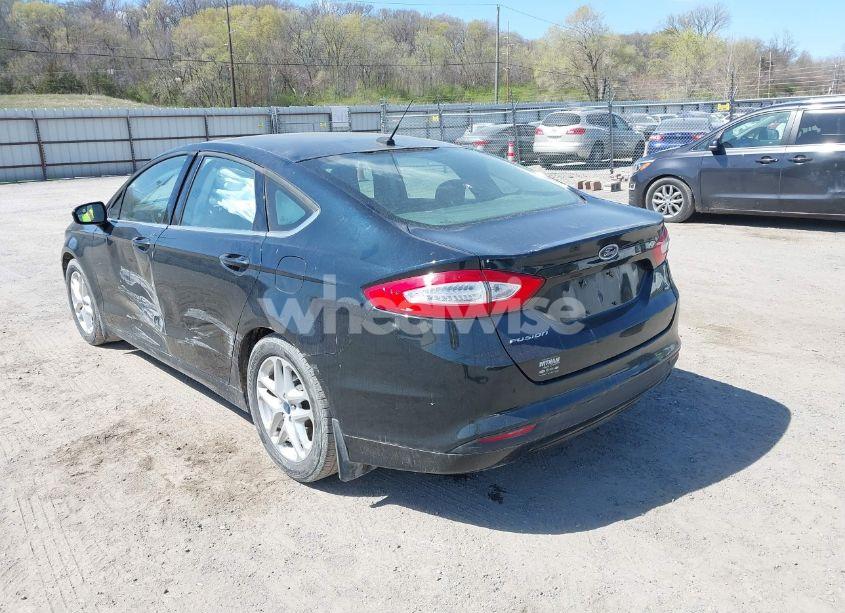 Photo 3 of 2014 Ford Fusion SE (VIN 3FA6P0H73ER129175)