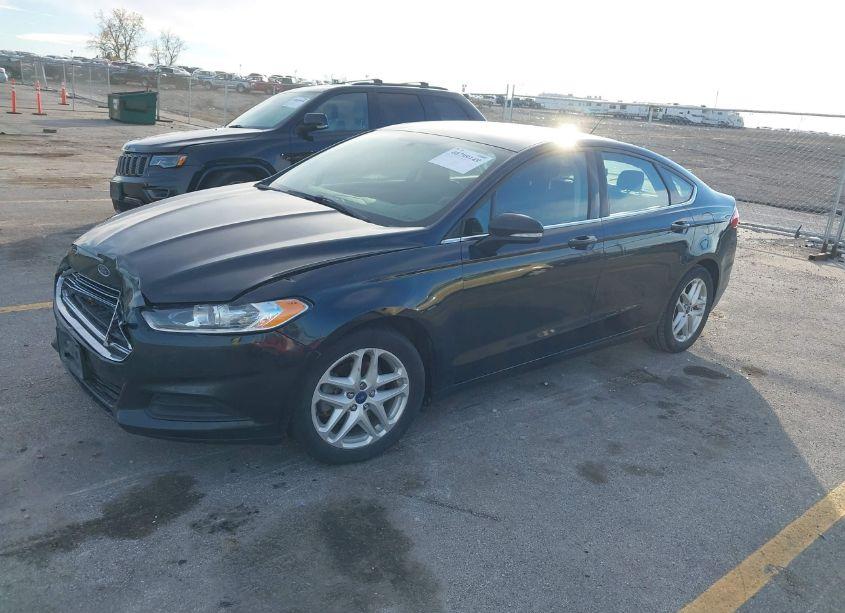 Photo 2 of 2014 Ford Fusion SE (VIN 3FA6P0H73ER226179)