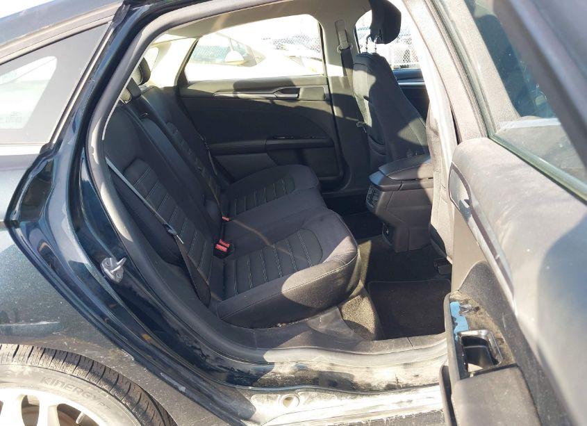 Photo 8 of 2014 Ford Fusion SE (VIN 3FA6P0H73ER226179)