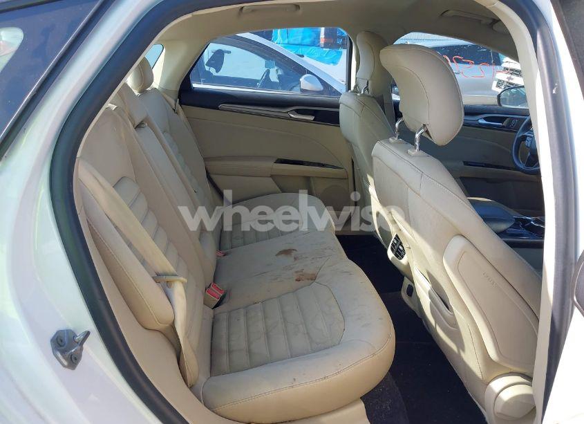 Photo 8 of 2014 Ford Fusion SE (VIN 3FA6P0H73ER317744)