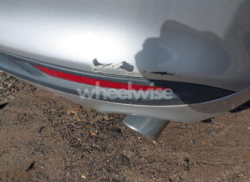 Photo 6 of 2014 Ford Fusion SE (VIN 3FA6P0H73ER318263)