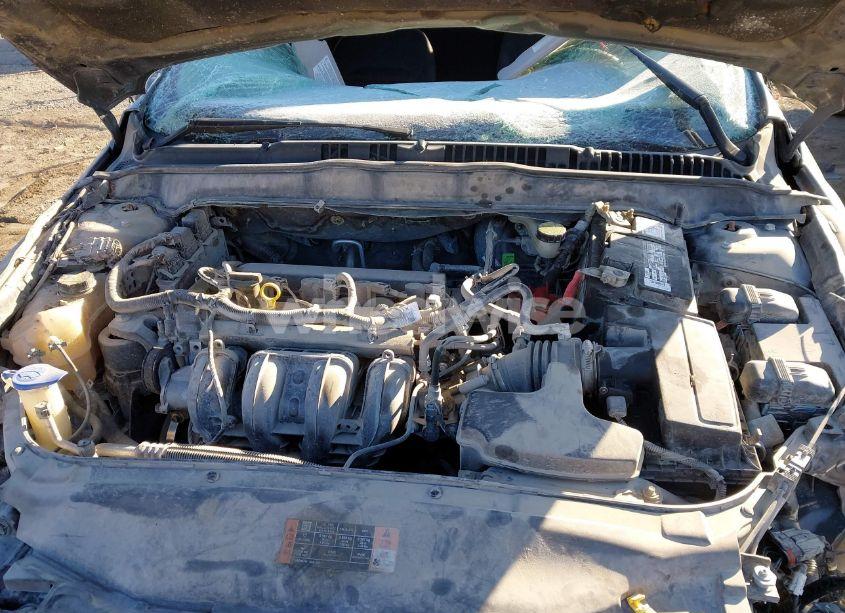 Photo 10 of 2014 Ford Fusion SE (VIN 3FA6P0H73ER379211)