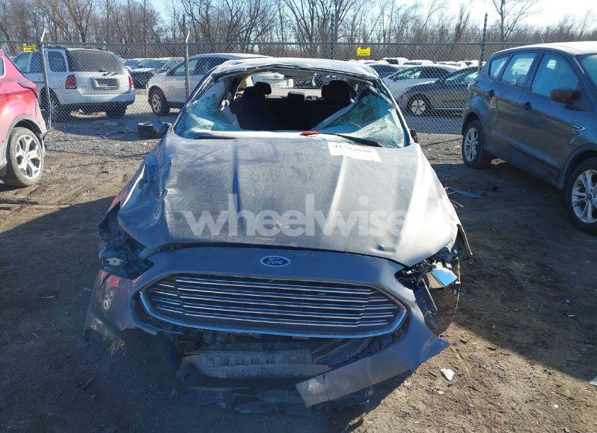 Photo 12 of 2014 Ford Fusion SE (VIN 3FA6P0H73ER379211)