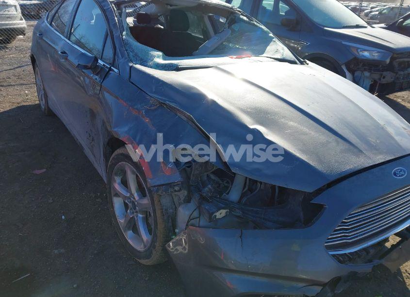 Photo 6 of 2014 Ford Fusion SE (VIN 3FA6P0H73ER379211)