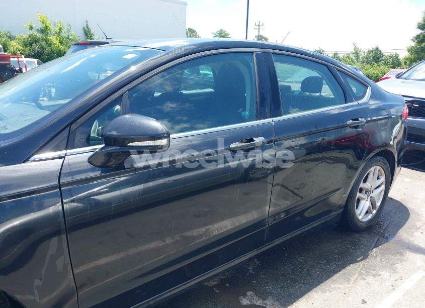 Photo 14 of 2015 Ford Fusion SE (VIN 3FA6P0H73FR137908)