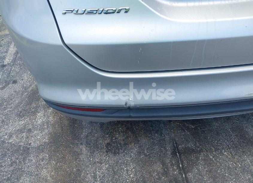 Photo 12 of 2015 Ford Fusion SE (VIN 3FA6P0H73FR164042)