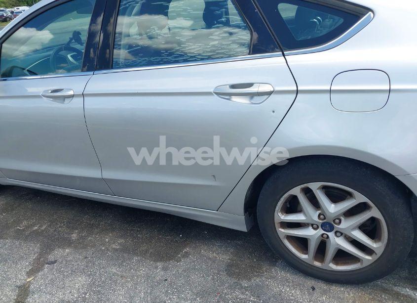 Photo 13 of 2015 Ford Fusion SE (VIN 3FA6P0H73FR164042)