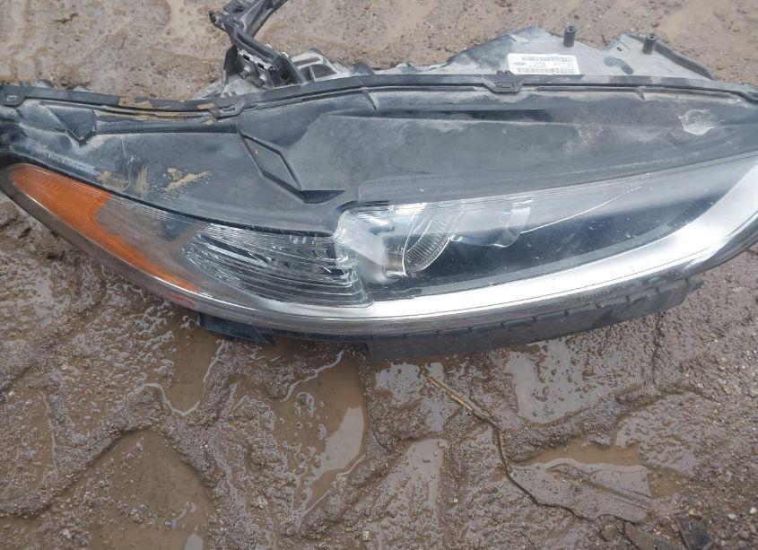 Photo 12 of 2015 Ford Fusion SE (VIN 3FA6P0H73FR222859)