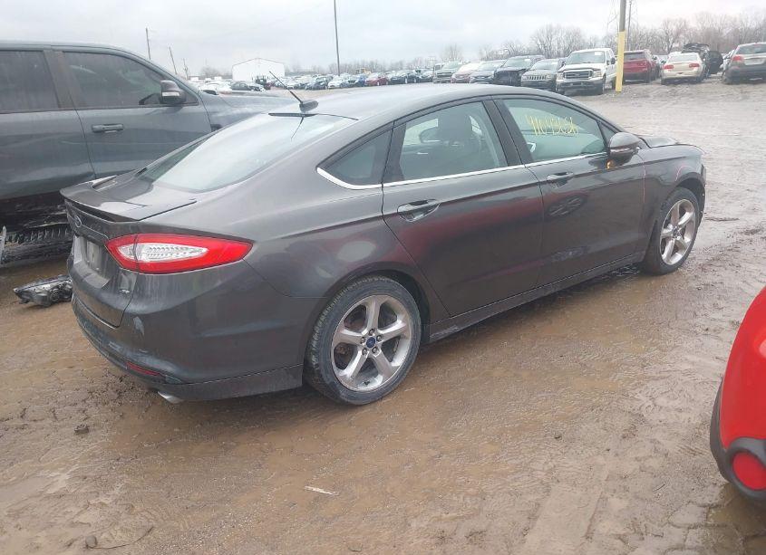 Photo 4 of 2015 Ford Fusion SE (VIN 3FA6P0H73FR222859)
