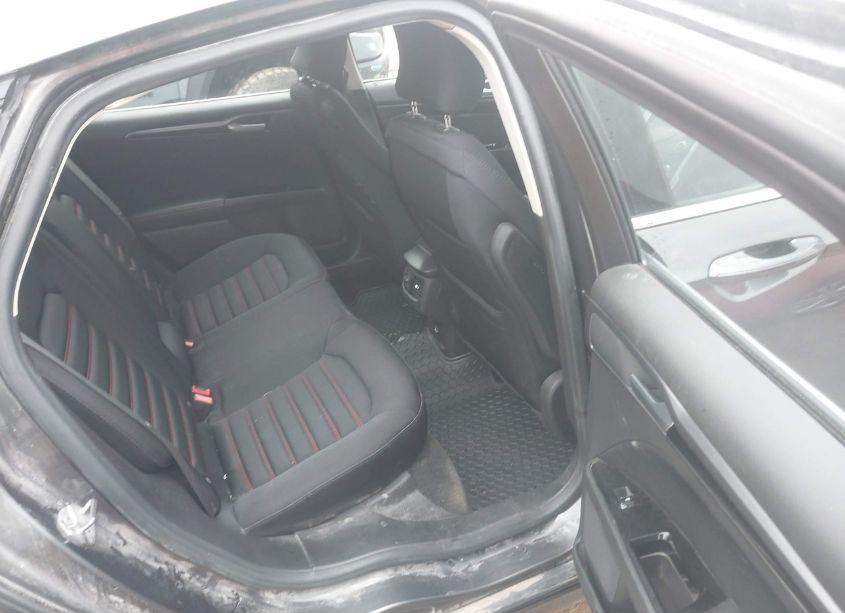 Photo 8 of 2015 Ford Fusion SE (VIN 3FA6P0H73FR222859)