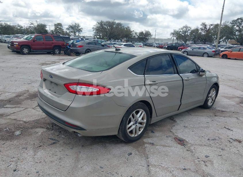 Photo 4 of 2015 Ford Fusion SE (VIN 3FA6P0H73FR295715)