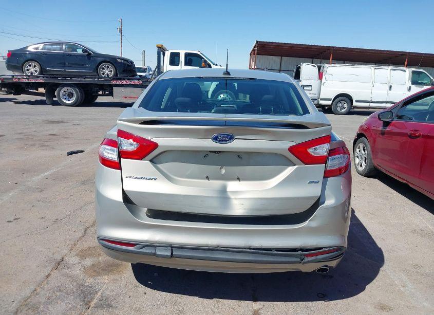 Photo 16 of 2015 Ford Fusion SE (VIN 3FA6P0H73FR304719)