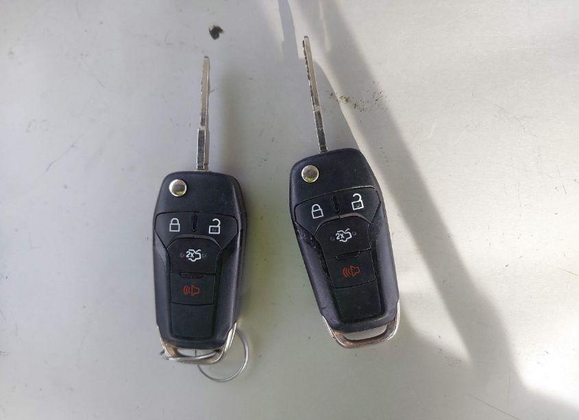 Photo 11 of 2015 Ford Fusion SE (VIN 3FA6P0H73FR306843)