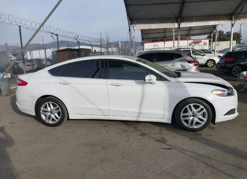 Photo 13 of 2015 Ford Fusion SE (VIN 3FA6P0H73FR306843)