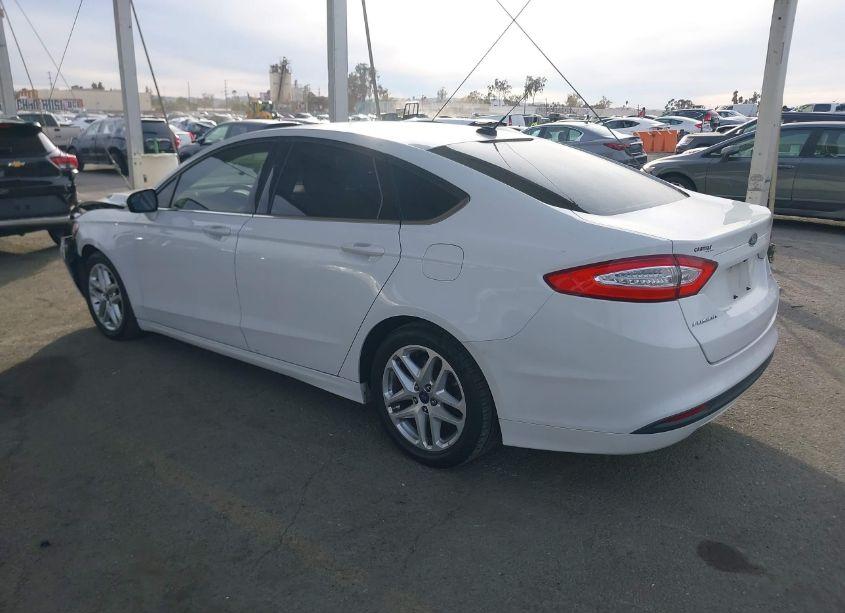 Photo 3 of 2015 Ford Fusion SE (VIN 3FA6P0H73FR306843)
