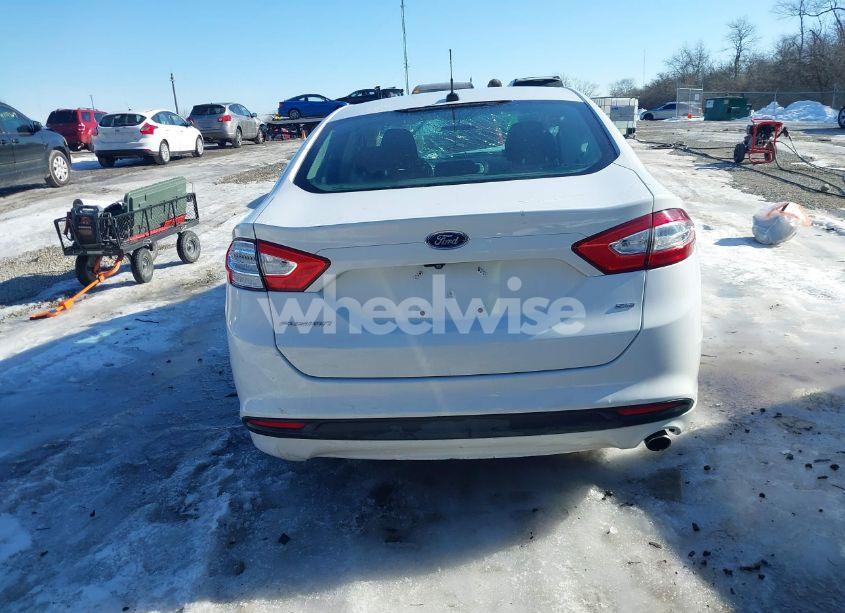 Photo 17 of 2016 Ford Fusion SE (VIN 3FA6P0H73GR112962)
