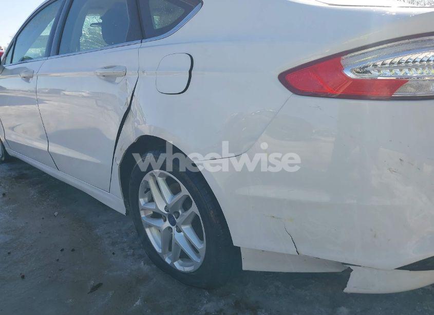 Photo 22 of 2016 Ford Fusion SE (VIN 3FA6P0H73GR112962)