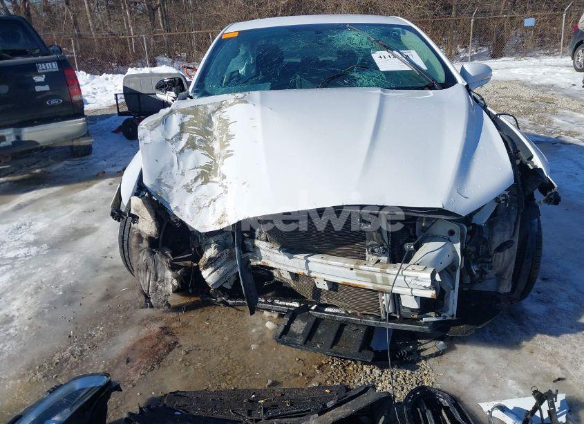 Photo 6 of 2016 Ford Fusion SE (VIN 3FA6P0H73GR112962)