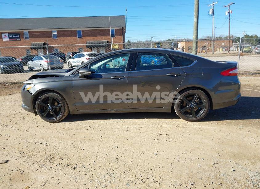 Photo 15 of 2016 Ford Fusion SE (VIN 3FA6P0H73GR141023)