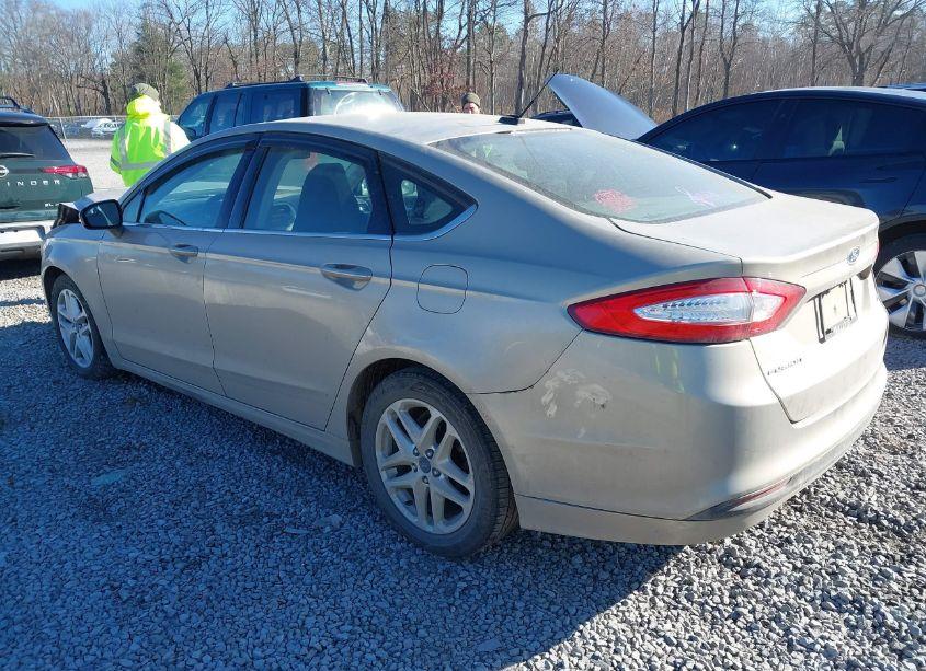 Photo 3 of 2016 Ford Fusion SE (VIN 3FA6P0H73GR151633)