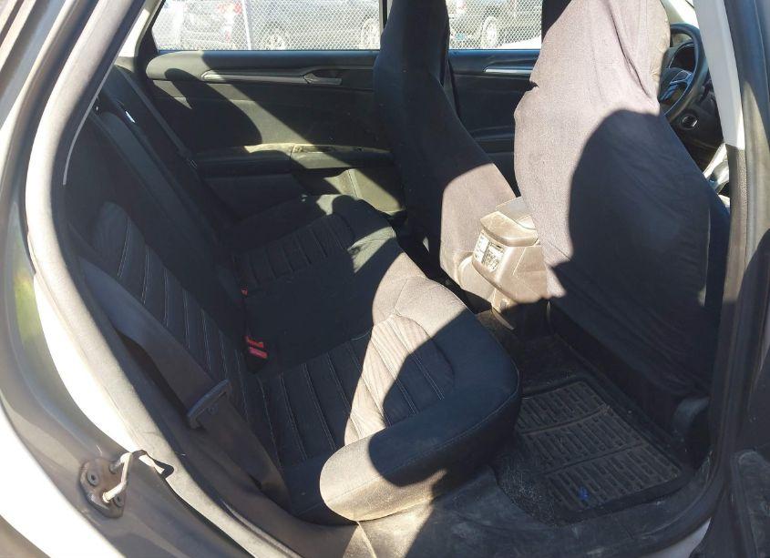 Photo 8 of 2016 Ford Fusion SE (VIN 3FA6P0H73GR151633)