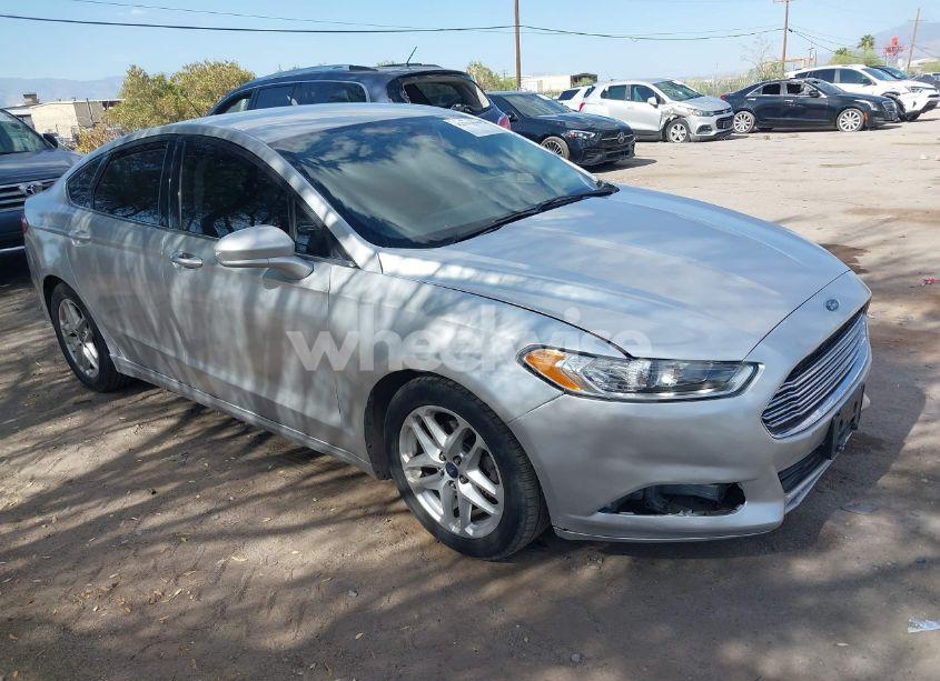 2016 Ford Fusion SE (VIN 3FA6P0H73GR158808) main photo