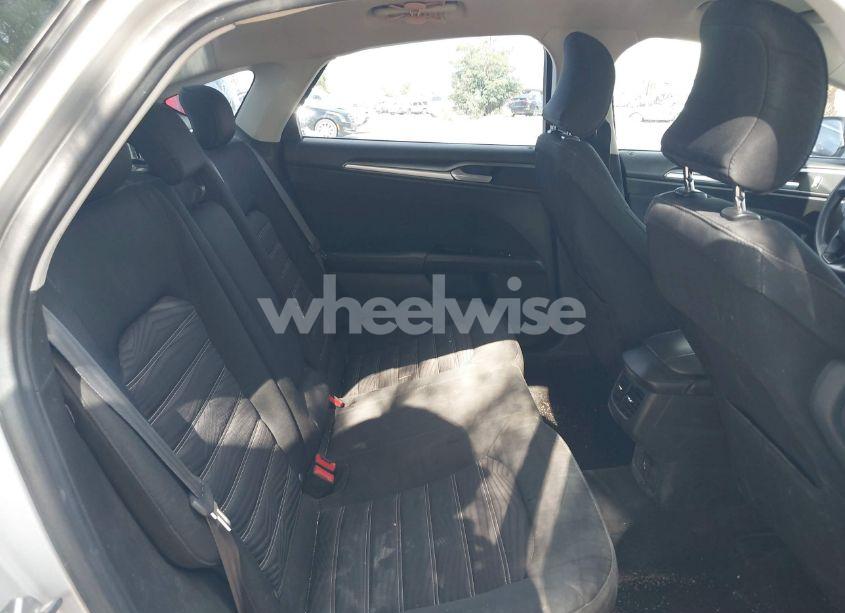 Photo 8 of 2016 Ford Fusion SE (VIN 3FA6P0H73GR158808)