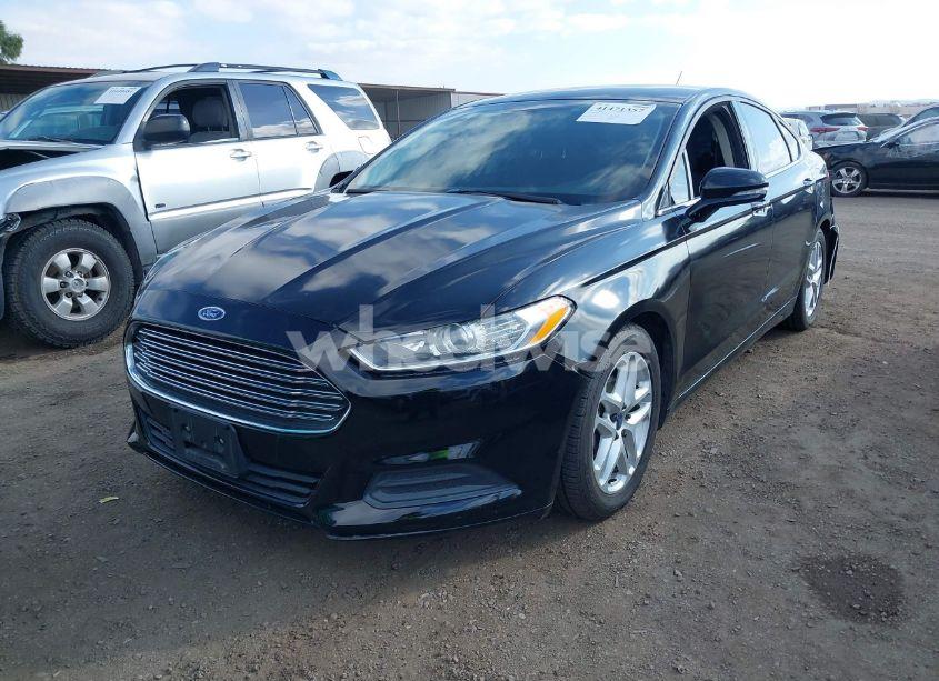 Photo 2 of 2016 Ford Fusion SE (VIN 3FA6P0H73GR194286)