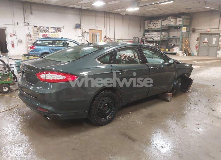 Photo 4 of 2016 Ford Fusion SE (VIN 3FA6P0H73GR209126)