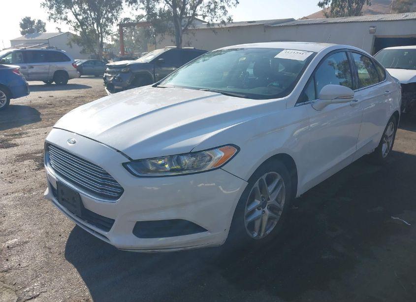 Photo 2 of 2016 Ford Fusion SE (VIN 3FA6P0H73GR217355)