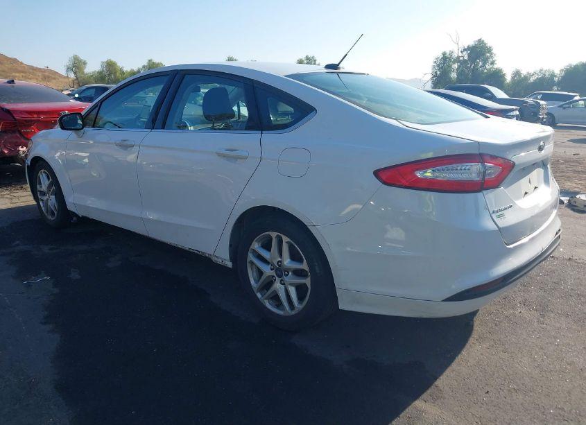 Photo 3 of 2016 Ford Fusion SE (VIN 3FA6P0H73GR217355)