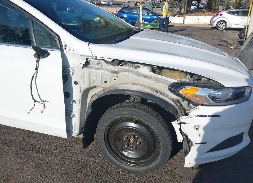 Photo 6 of 2016 Ford Fusion SE (VIN 3FA6P0H73GR217355)