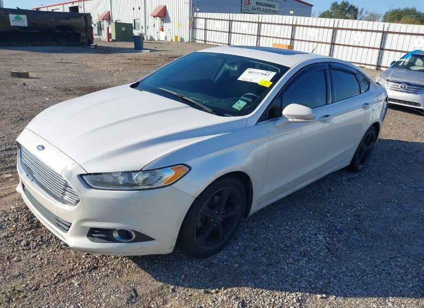 Photo 2 of 2016 Ford Fusion SE (VIN 3FA6P0H73GR222412)
