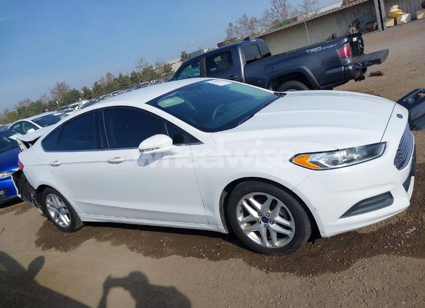 Photo 13 of 2016 Ford Fusion SE (VIN 3FA6P0H73GR305046)