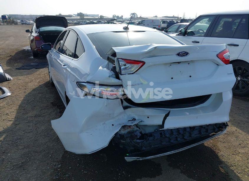 Photo 6 of 2016 Ford Fusion SE (VIN 3FA6P0H73GR305046)