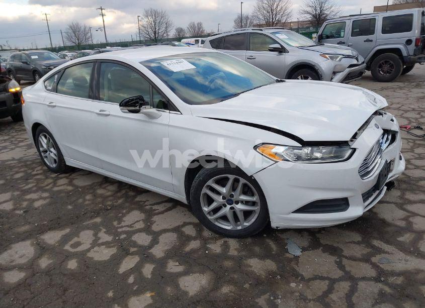 2016 Ford Fusion SE (VIN 3FA6P0H73GR309887) main photo