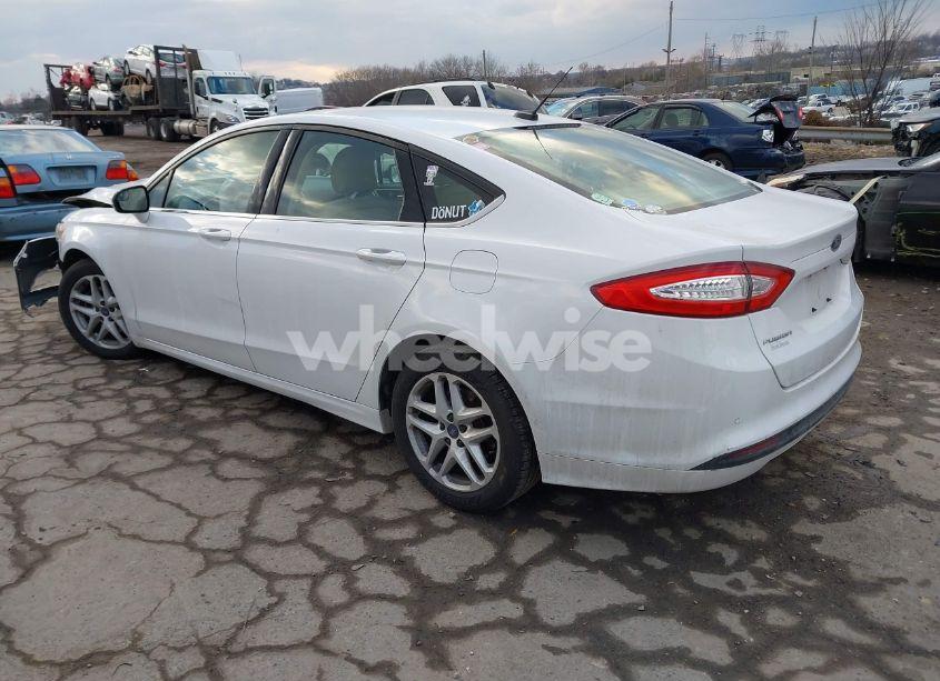 Photo 3 of 2016 Ford Fusion SE (VIN 3FA6P0H73GR309887)